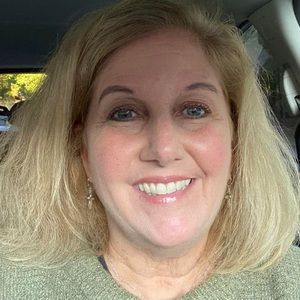 Meet your Posher, Kari